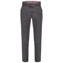 Load image into Gallery viewer, Club of Comfort Garvey Chino Slate Grey