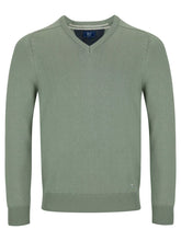 Load image into Gallery viewer, DG&#39;s Drifter V-neck Sweater Green
