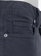 Load image into Gallery viewer, Alberto Pipe Stretch Jean Blue
