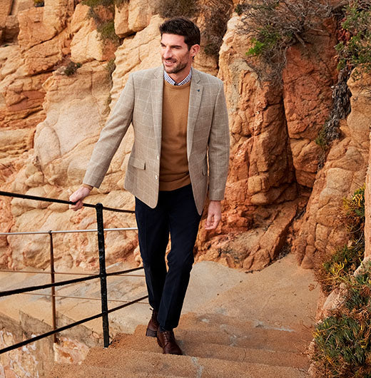 DG's Drifter Check Bordeaux Jacket Beige