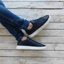 Load image into Gallery viewer, Gant Joree Leather Sneaker Marine
