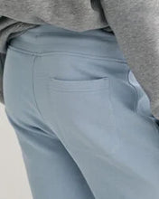 Load image into Gallery viewer, 2009027/Short          Sweatshort 474 Dove Blue
