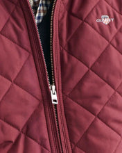 Load image into Gallery viewer, 7006341/Quilted              Vest 638WineRed

