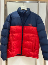 Load image into Gallery viewer, D2 Colour Block Puffa Jkt 620 Bright Red
