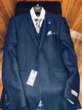 Load image into Gallery viewer, White Label 3Pce Suit

