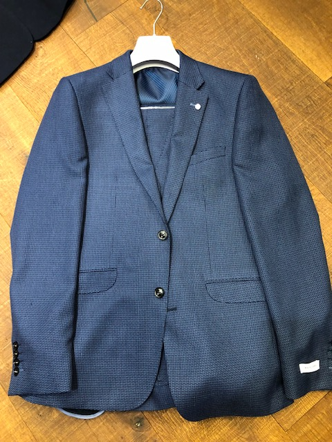 white label 3pce suit