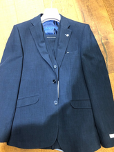 Load image into Gallery viewer, white label 3piece suit
