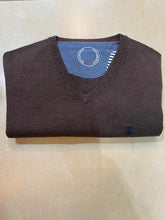 Load image into Gallery viewer, Scotland Blue Vince Cotton V-neck SPE21105VI01SB 870 d. Brown
