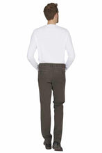Load image into Gallery viewer, Club Of Comfort Marvin 7218/44
